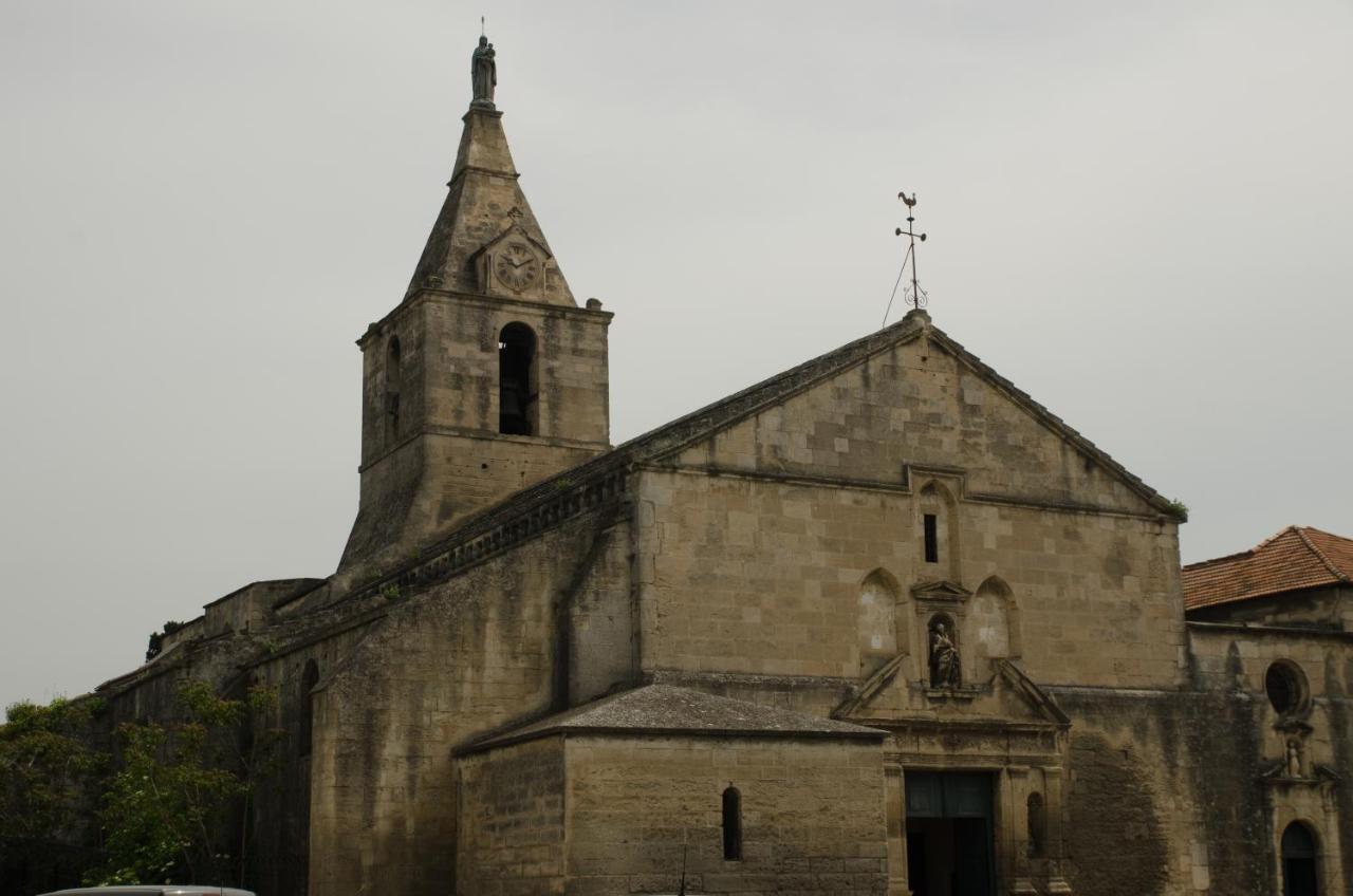 La Pitchoun Des Arenes Villa Arles Bagian luar foto